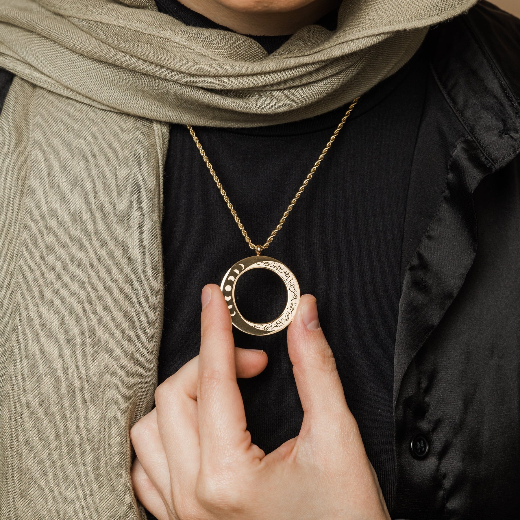 Collier de lune "Sabr" | Femme